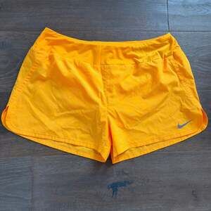 Nike Women’s Dri-Fit Orange Running Shorts ~ Size XL